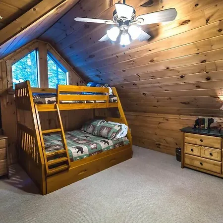Private Creekside Cabin+Hot Tub,Pool Table, & Pets Ellijay Exterior photo